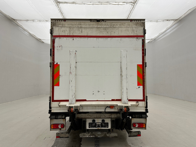 Camión frigorífico Renault D12.210: foto 6