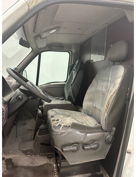 Furgón Renault Master*: foto 9