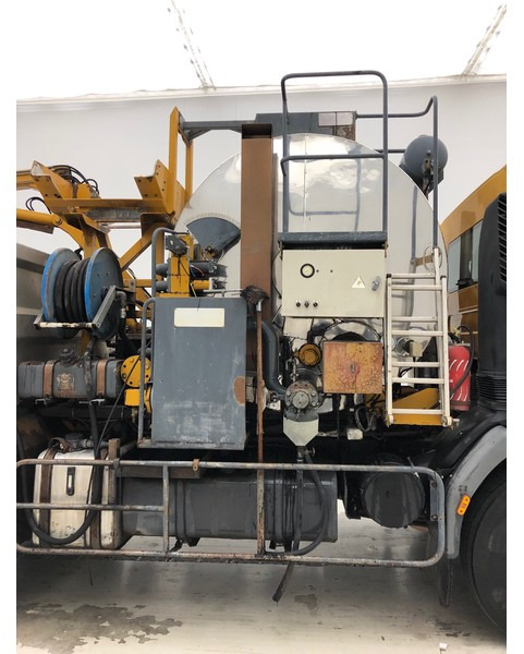 Renault Premium 340 Asphalt Distributor Bitumen Sprayer - Distribuidor de asfalto: foto 4 Renault Premium 340 Asphalt Distributor Bitumen Sprayer - Distribuidor de asfalto: foto 4