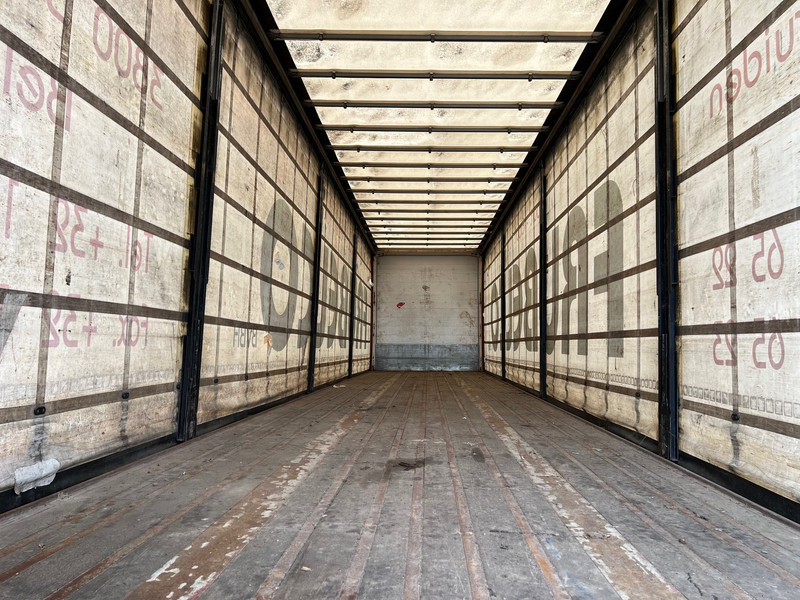 Renders X-steering tautliner - Semirremolque lona: foto 5 Renders X-steering tautliner - Semirremolque lona: foto 5