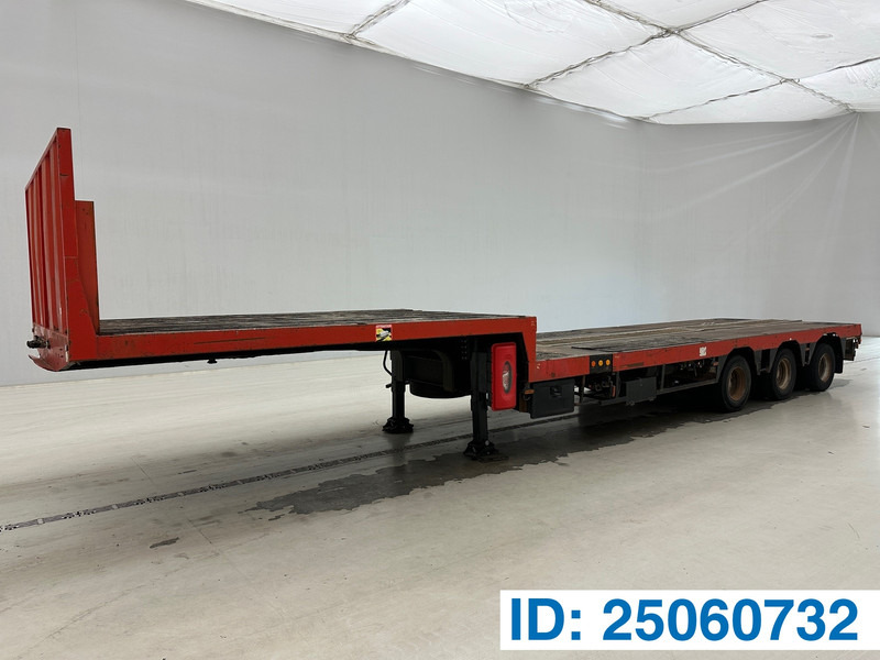 Verem Low bed trailer - Semirremolque góndola rebajadas: foto 1 Verem Low bed trailer - Semirremolque góndola rebajadas: foto 1