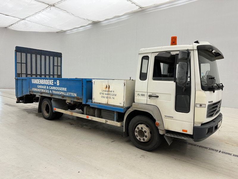 Volvo FL 180 - Camión volquete: foto 3 Volvo FL 180 - Camión volquete: foto 3
