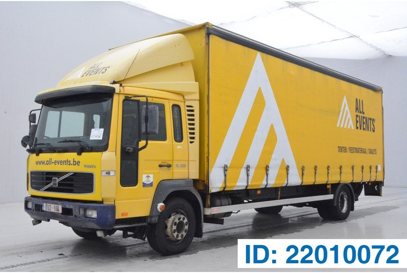 Volvo FL 220* - Camión lona: foto 1 Volvo FL 220* - Camión lona: foto 1