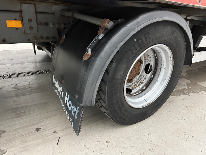 Volvo FL 220 - Camión caja cerrada: foto 4 Volvo FL 220 - Camión caja cerrada: foto 4