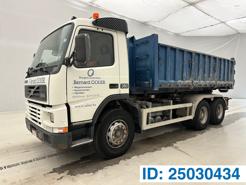 Volvo FM12.380 - 6x4 - Camión multibasculante: foto 1 Volvo FM12.380 - 6x4 - Camión multibasculante: foto 1