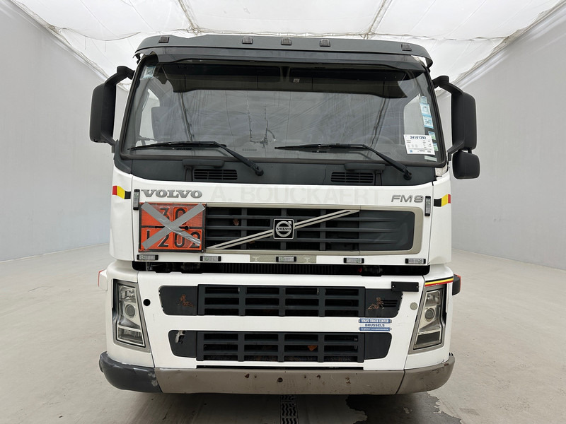 Volvo FM9.260 - Camión cisterna: foto 2 Volvo FM9.260 - Camión cisterna: foto 2
