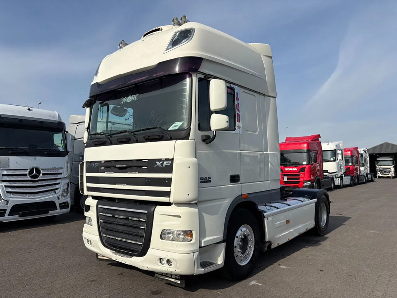 DAF XF 105.510 Super spacecab Euro 5 Retarder - Cabeza tractora: foto 1 DAF XF 105.510 Super spacecab Euro 5 Retarder - Cabeza tractora: foto 1