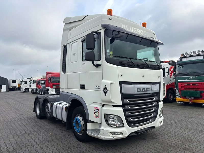 DAF XF 460 6X2 Spacecab Euro 6 - Cabeza tractora: foto 2 DAF XF 460 6X2 Spacecab Euro 6 - Cabeza tractora: foto 2
