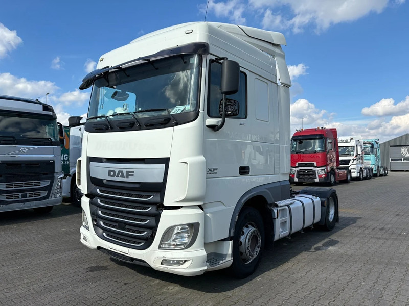DAF XF 460 Spacecab Euro 6 - Cabeza tractora: foto 1 DAF XF 460 Spacecab Euro 6 - Cabeza tractora: foto 1