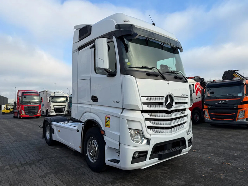 Mercedes-Benz Actros 1848 Big space Retarder Euro 6 - Cabeza tractora: foto 2 Mercedes-Benz Actros 1848 Big space Retarder Euro 6 - Cabeza tractora: foto 2