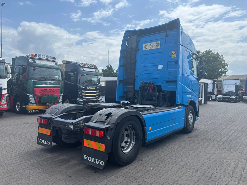Volvo FH 460 Globetrotter Euro 6 - Cabeza tractora: foto 3 Volvo FH 460 Globetrotter Euro 6 - Cabeza tractora: foto 3