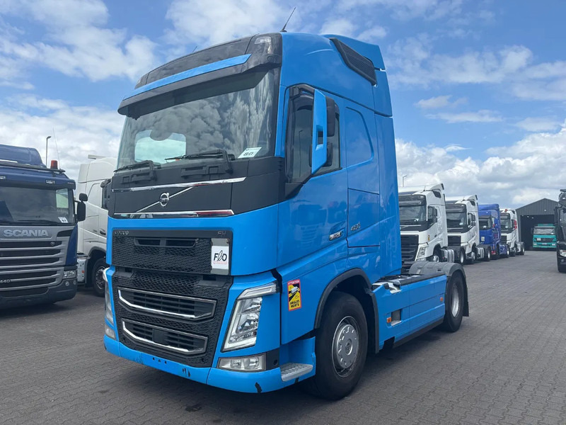 Volvo FH 460 Globetrotter Euro 6 - Cabeza tractora: foto 1 Volvo FH 460 Globetrotter Euro 6 - Cabeza tractora: foto 1