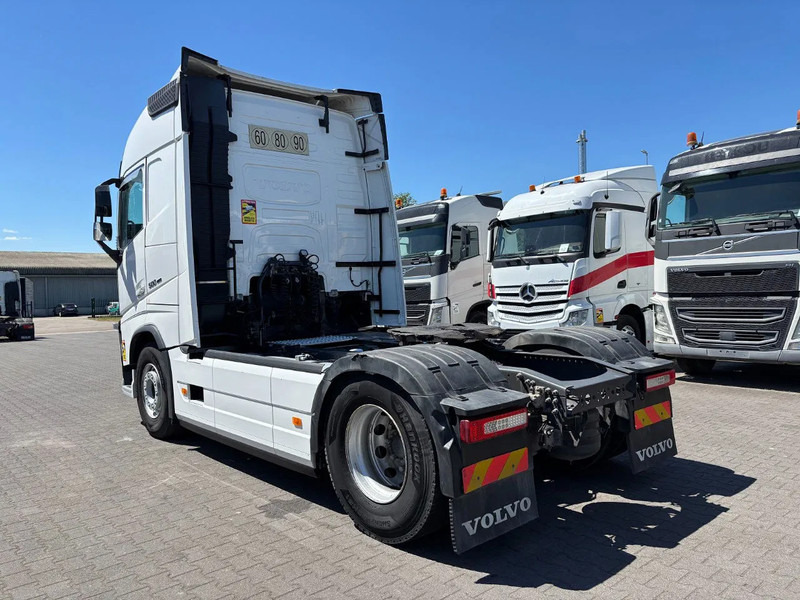 Volvo FH 500 Globetrotter Euro 6 - Cabeza tractora: foto 3 Volvo FH 500 Globetrotter Euro 6 - Cabeza tractora: foto 3