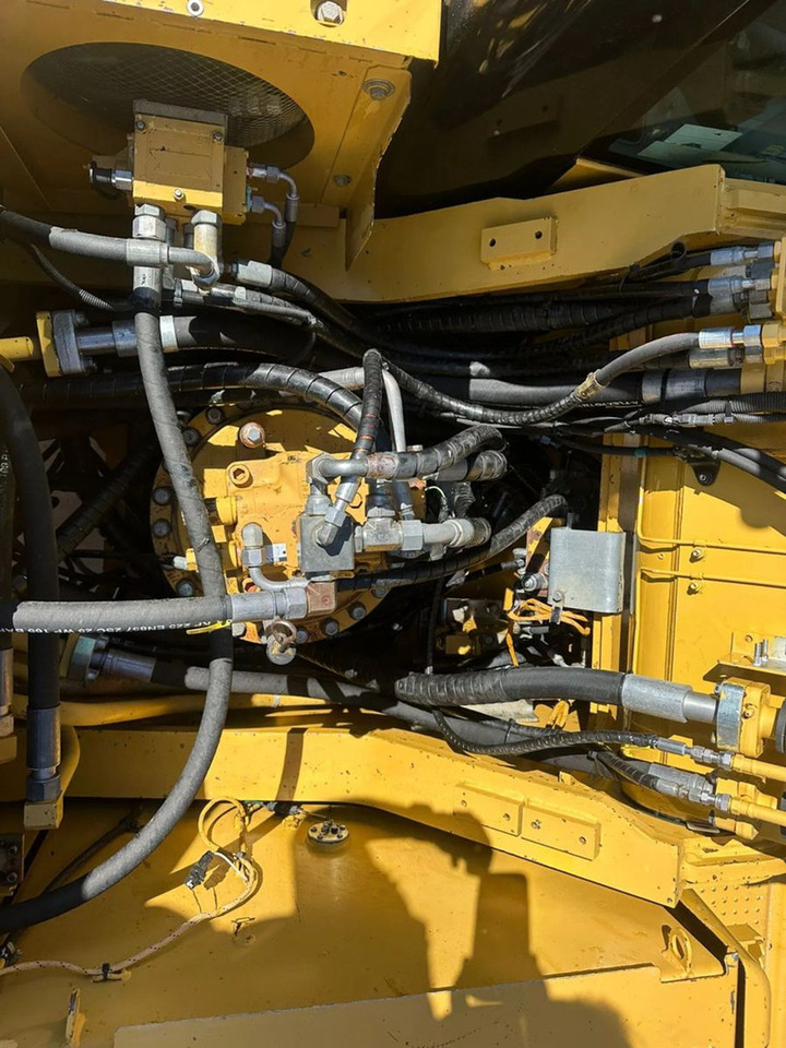 Leasing de  CAT 330D L CRAWLER EXCAVATOR CAT 330D L CRAWLER EXCAVATOR: foto 16