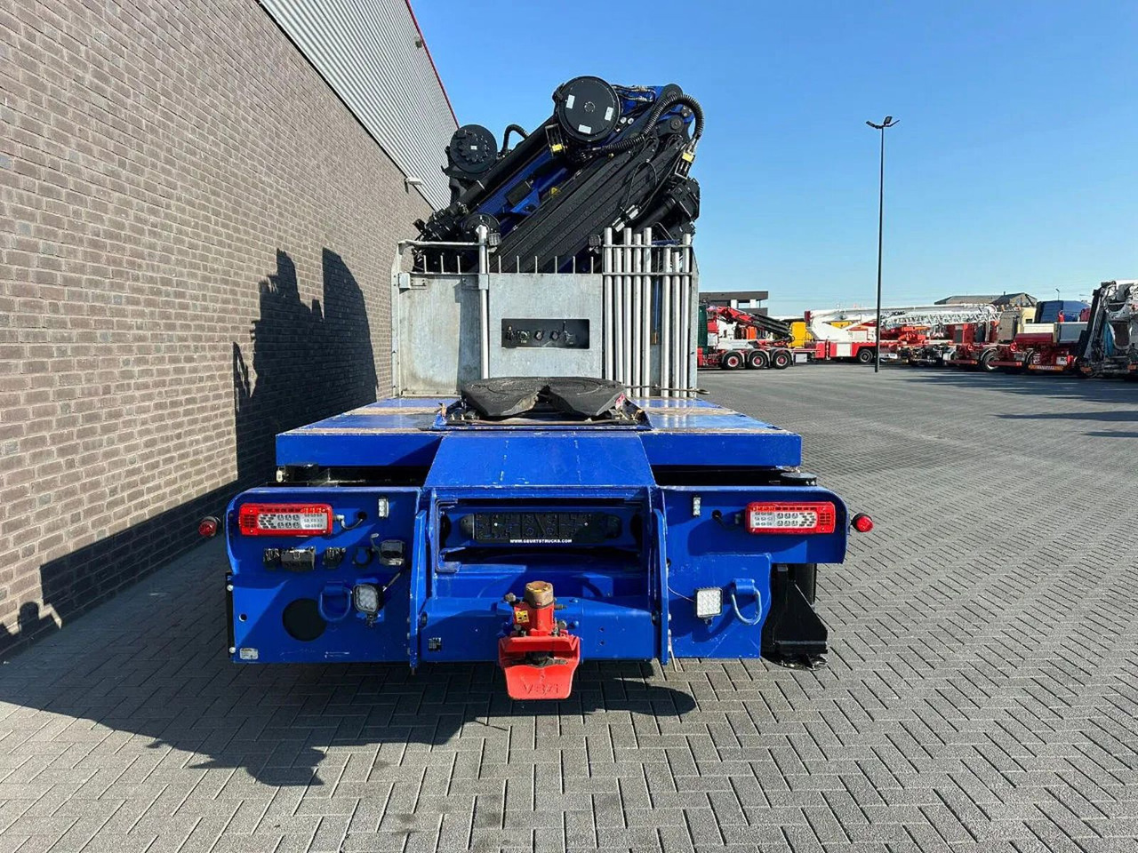 Cabeza tractora Volvo FH 540 8X4 TREKKER / BAKWAGEN MET PALFINGER PK13: foto 15
