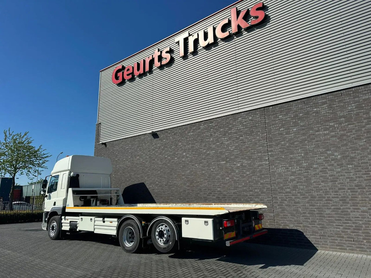 DAF CF 410 6X2 M4SN3 OPRIJWAGEN / MACHINE TRANSPORTE - Camión portavehículos: foto 3 DAF CF 410 6X2 M4SN3 OPRIJWAGEN / MACHINE TRANSPORTE - Camión portavehículos: foto 3