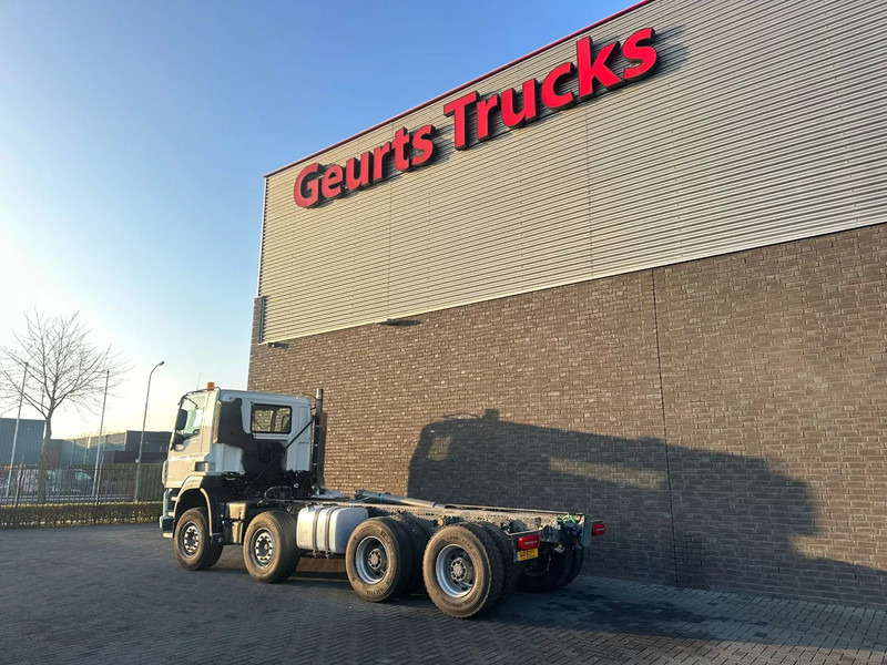 DAF CF 530 8X4 CHASSIS CAB SCHADE/UNFALL/DAMAGE - Camión chasis: foto 3 DAF CF 530 8X4 CHASSIS CAB SCHADE/UNFALL/DAMAGE - Camión chasis: foto 3