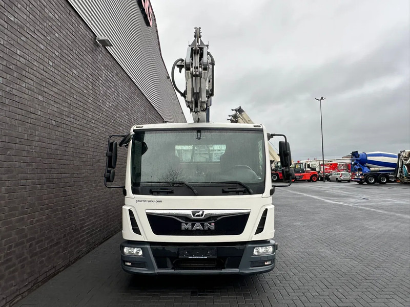 Camión grúa MAN TGL 7.190 4X2 BB BOCKER AK37/4000 + JIB MONTAGEKRAN/DACHDECKERKRAN/ROOFCRANE/KRAAN/KRAN/GRUA: foto 7 Camión grúa MAN TGL 7.190 4X2 BB BOCKER AK37/4000 + JIB MONTAGEKRAN/DACHDECKERKRAN/ROOFCRANE/KRAAN/KRAN/GRUA: foto 7