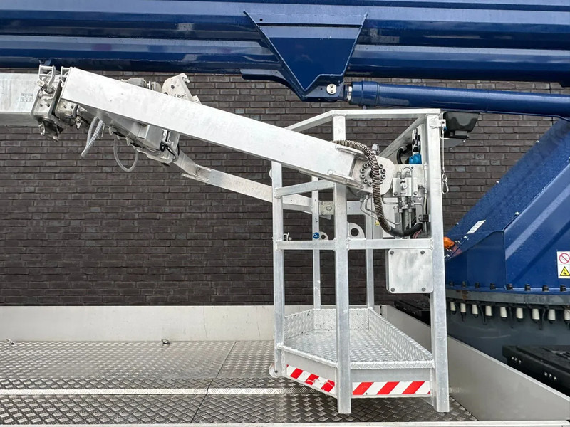 Camión grúa MAN TGL 7.190 4X2 BB BOCKER AK37/4000 + JIB MONTAGEKRAN/DACHDECKERKRAN/ROOFCRANE/KRAAN/KRAN/GRUA: foto 9 Camión grúa MAN TGL 7.190 4X2 BB BOCKER AK37/4000 + JIB MONTAGEKRAN/DACHDECKERKRAN/ROOFCRANE/KRAAN/KRAN/GRUA: foto 9