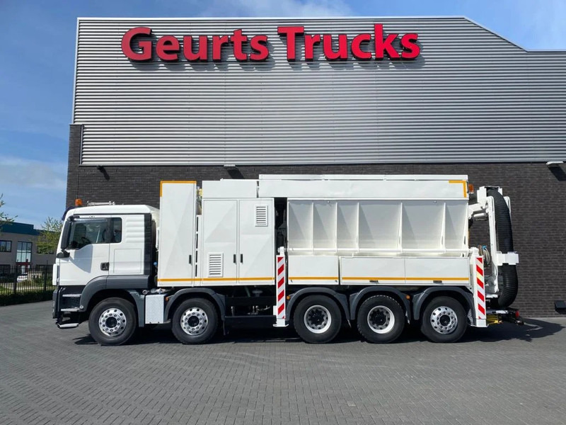 MAN TGS 35.440 10X4-6 BL TRIDEM RSP SAUGBAGGER/SUCTIONEXAVATOR/GRONDZUIGER - Limpieza de alcantarillado: foto 1 MAN TGS 35.440 10X4-6 BL TRIDEM RSP SAUGBAGGER/SUCTIONEXAVATOR/GRONDZUIGER - Limpieza de alcantarillado: foto 1