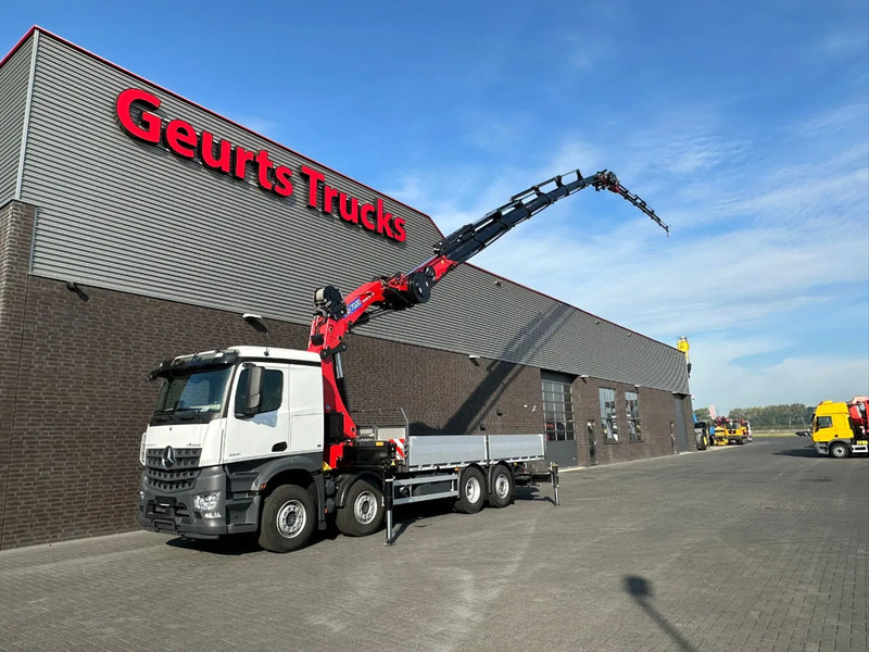 Mercedes-Benz Arocs 3251 8X2 + HMF 7020-K7 FJ 1400-K6 KRAAN/KRAN/CRANE/GRUA/NIEUW/NEW - Camión grúa: foto 2 Mercedes-Benz Arocs 3251 8X2 + HMF 7020-K7 FJ 1400-K6 KRAAN/KRAN/CRANE/GRUA/NIEUW/NEW - Camión grúa: foto 2
