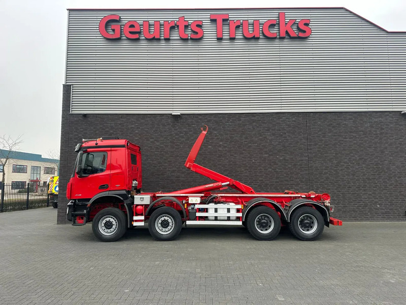 Mercedes-Benz Arocs 8X4 VDL S-30-6600 HAAKARMSYSTEEM/ABROLLKIPPER/HOOKLIFT - Camión con equipo de cable: foto 1 Mercedes-Benz Arocs 8X4 VDL S-30-6600 HAAKARMSYSTEEM/ABROLLKIPPER/HOOKLIFT - Camión con equipo de cable: foto 1