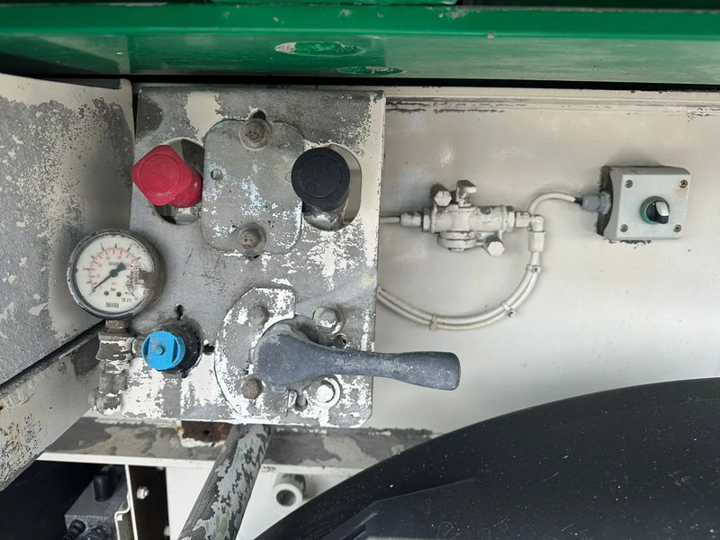 Semirremolque Kempf SKM 39/3CEMENTDEKVLOER TRAILER/CHAPE/MORTEL/SCREEDPUMPS: foto 12