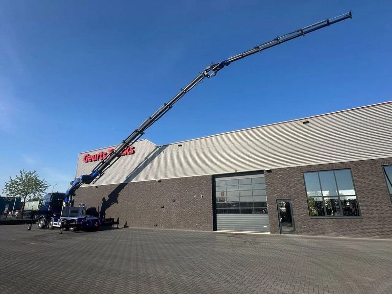 Volvo FH 540 8X4 TREKKER / BAKWAGEN MET PALFINGER PK135.002 TEC7 + JIB PJ190 KRAAN / KRAN / CRANE / GRUA - Camión grúa: foto 3 Volvo FH 540 8X4 TREKKER / BAKWAGEN MET PALFINGER PK135.002 TEC7 + JIB PJ190 KRAAN / KRAN / CRANE / GRUA - Camión grúa: foto 3