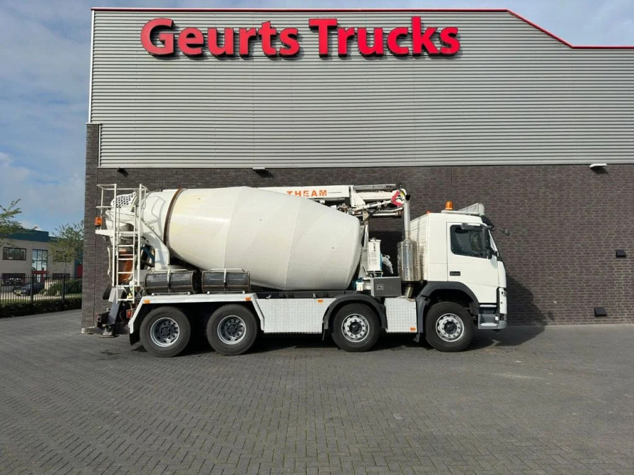 Volvo FM 410 8X4 + STETTER 9 M3 MIXER/MISCHER + THEAM - Camión hormigonera: foto 4 Volvo FM 410 8X4 + STETTER 9 M3 MIXER/MISCHER + THEAM - Camión hormigonera: foto 4