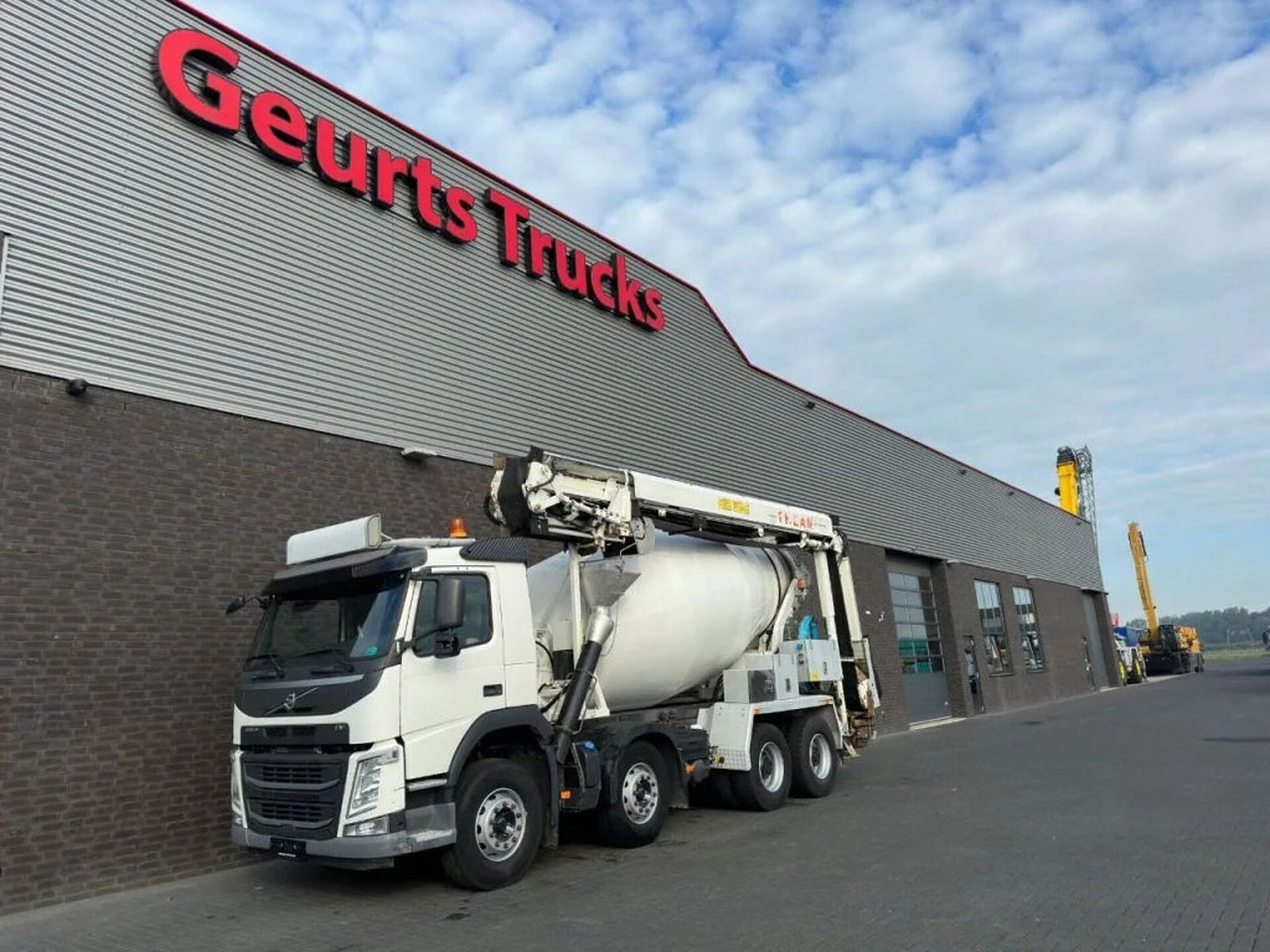 Volvo FM 410 8X4 + STETTER 9 M3 MIXER/MISCHER + THEAM - Camión hormigonera: foto 2 Volvo FM 410 8X4 + STETTER 9 M3 MIXER/MISCHER + THEAM - Camión hormigonera: foto 2