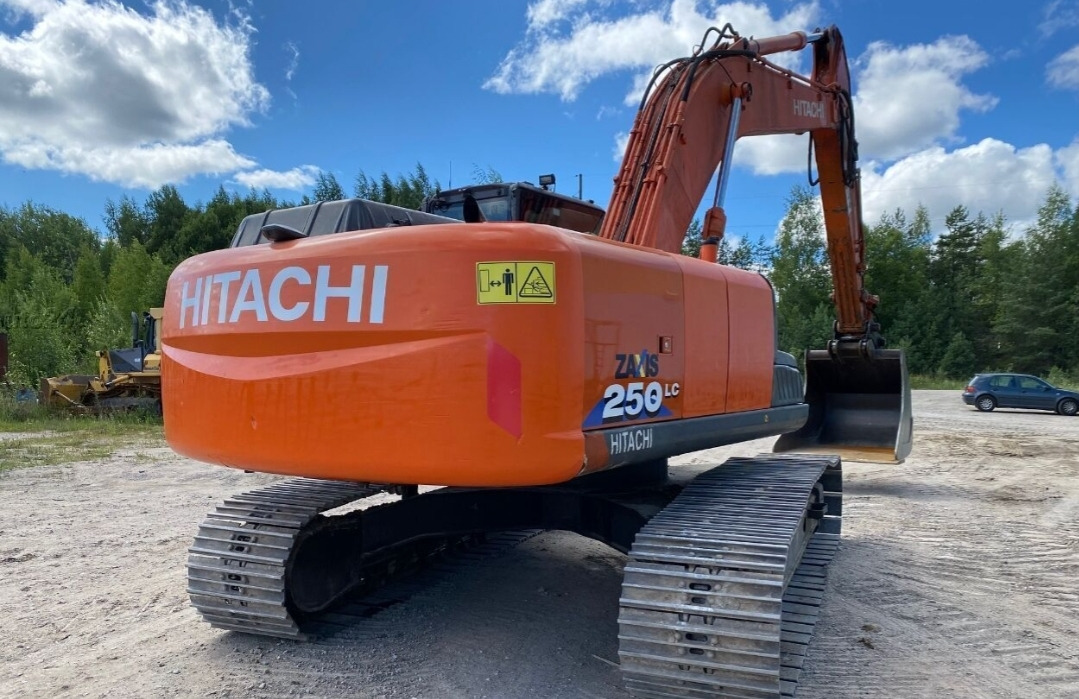 HITACHI ZX 250LC-3 - Excavadora de cadenas: foto 3 HITACHI ZX 250LC-3 - Excavadora de cadenas: foto 3