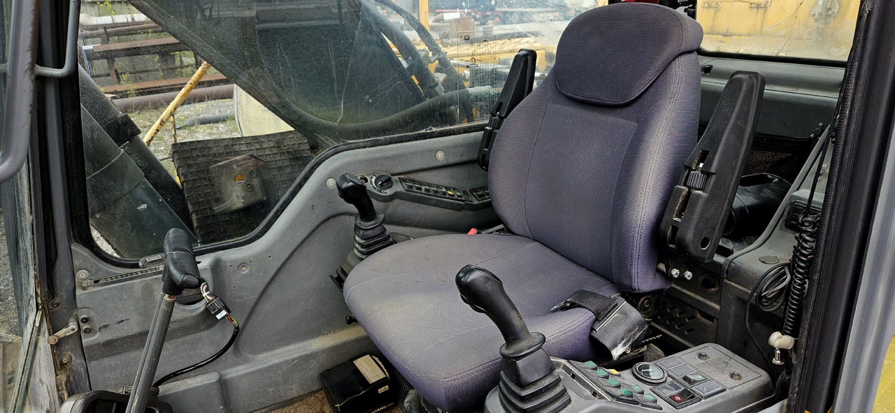 Leasing de Volvo EC 210 BLC  new engine Volvo EC 210 BLC  new engine: foto 7