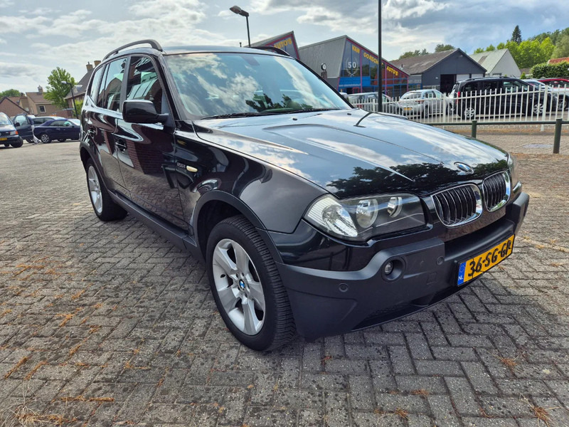 BMW X3 Automaat 6 cil. - Coche: foto 2 BMW X3 Automaat 6 cil. - Coche: foto 2
