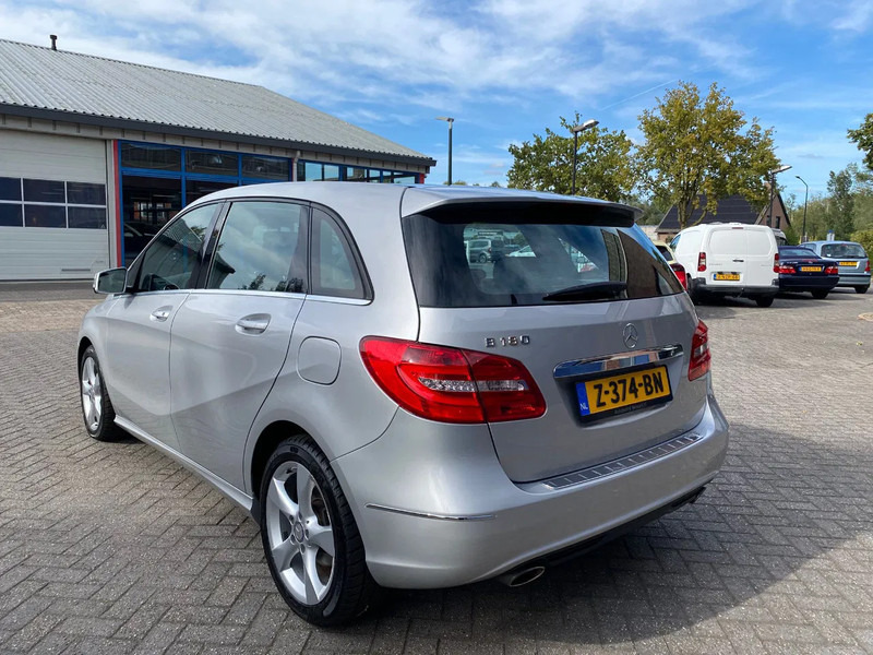 Mercedes-Benz B-Klasse 180 Ambition autom. panoramadak - SUV/ Todoterreno: foto 5 Mercedes-Benz B-Klasse 180 Ambition autom. panoramadak - SUV/ Todoterreno: foto 5