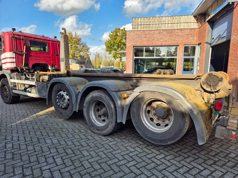 Scania P 420 8x2.. manuel gearbox. - Camión con equipo de cable: foto 4 Scania P 420 8x2.. manuel gearbox. - Camión con equipo de cable: foto 4