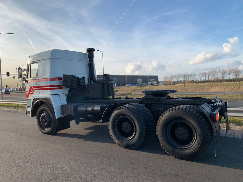 MAN 26.281 6x4 Tractor Head - Cabeza tractora: foto 3 MAN 26.281 6x4 Tractor Head - Cabeza tractora: foto 3
