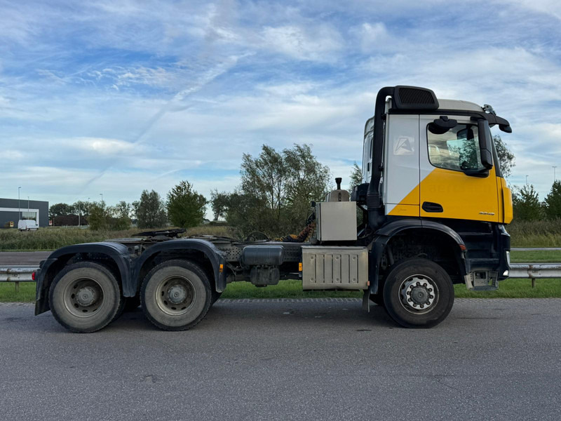 MERCEDESBENZ AROCS 3345 - Cabeza tractora: foto 5 MERCEDESBENZ AROCS 3345 - Cabeza tractora: foto 5