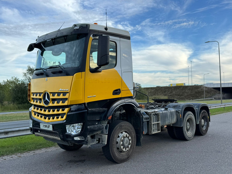 MERCEDESBENZ AROCS 3345 - Cabeza tractora: foto 1 MERCEDESBENZ AROCS 3345 - Cabeza tractora: foto 1