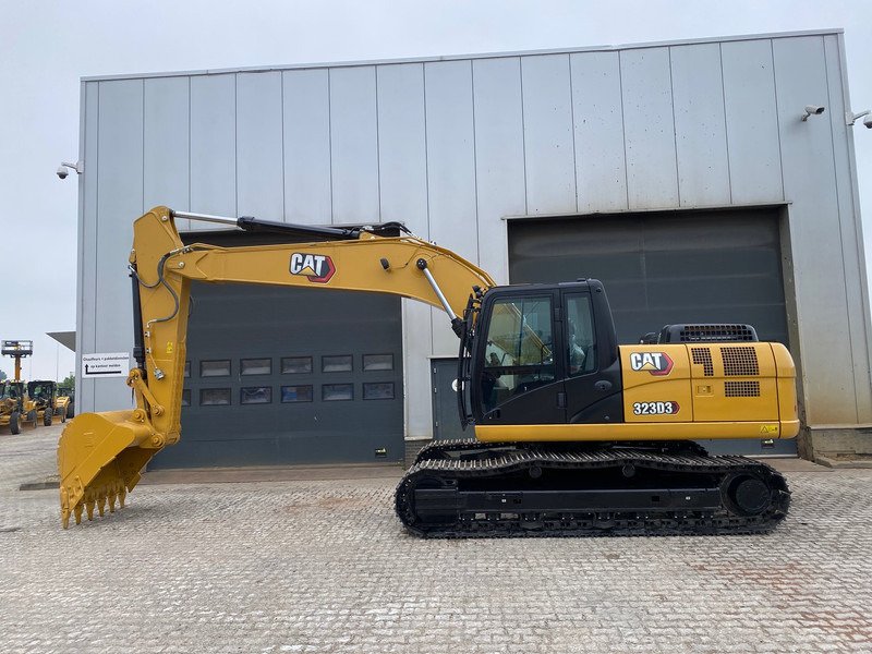 Caterpillar 323D3 - Excavadora de cadenas: foto 1 Caterpillar 323D3 - Excavadora de cadenas: foto 1