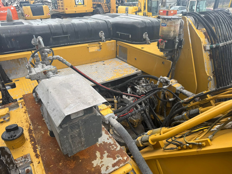 Excavadora de cadenas Caterpillar 336FL Tracked material handler: foto 18