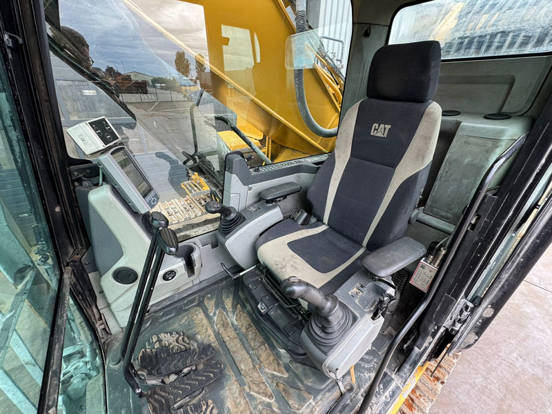 Excavadora de cadenas Caterpillar 336FL Tracked material handler: foto 10