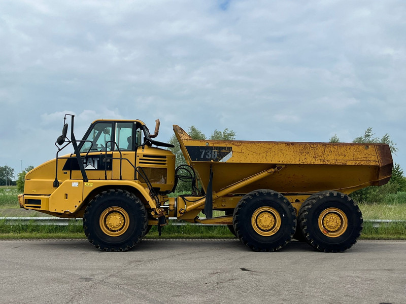 Caterpillar 730 - Dúmper articulado: foto 1 Caterpillar 730 - Dúmper articulado: foto 1