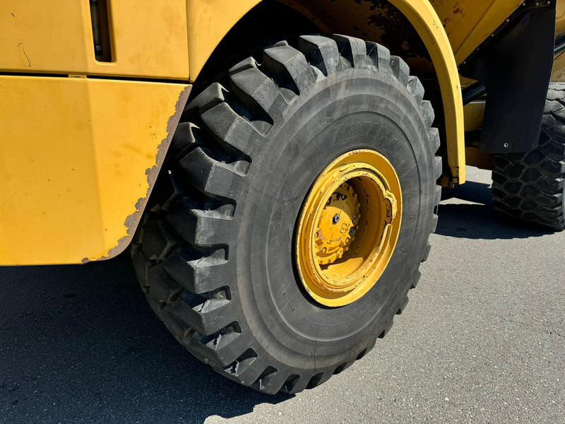 Dúmper articulado Caterpillar 740B: foto 13