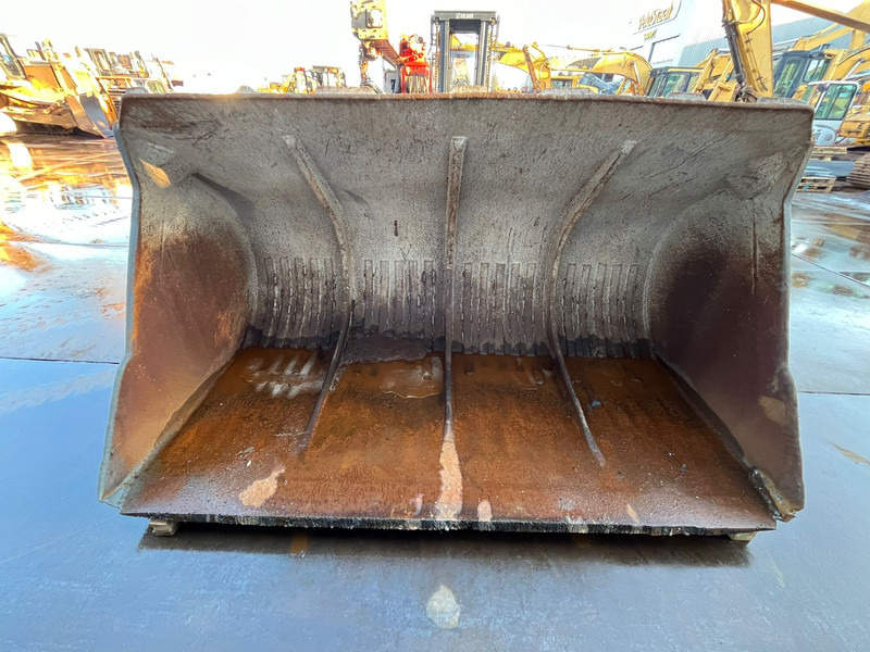 Caterpillar Bucket 950 - Cazo: foto 4 Caterpillar Bucket 950 - Cazo: foto 4