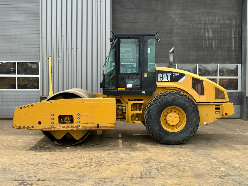 Caterpillar CS76 XT - Rodillo: foto 1 Caterpillar CS76 XT - Rodillo: foto 1