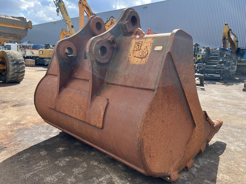Caterpillar Caterpillar 385 bucket with teeth - Cazo: foto 5 Caterpillar Caterpillar 385 bucket with teeth - Cazo: foto 5