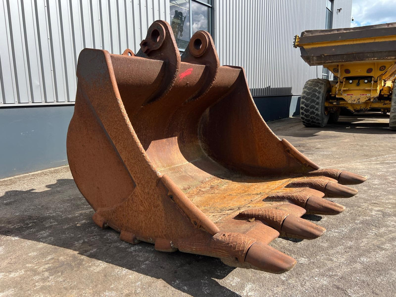 Caterpillar Caterpillar 385 bucket with teeth - Cazo: foto 3 Caterpillar Caterpillar 385 bucket with teeth - Cazo: foto 3