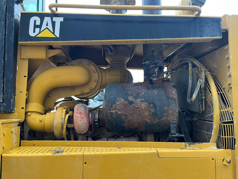 Bulldozer Caterpillar D8R - Single shank ripper: foto 14