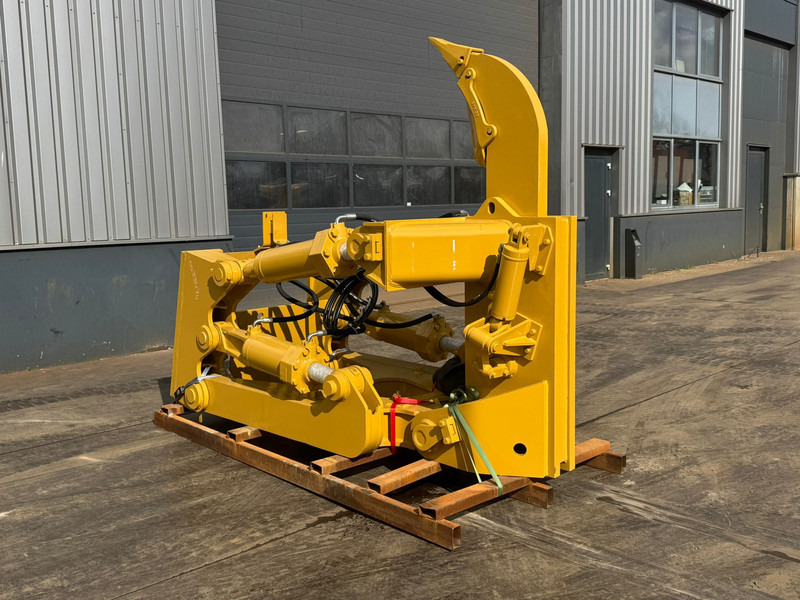 Caterpillar D8T D8R D8N Single Shank Ripper (forged shanks) - Escarificador: foto 1 Caterpillar D8T D8R D8N Single Shank Ripper (forged shanks) - Escarificador: foto 1