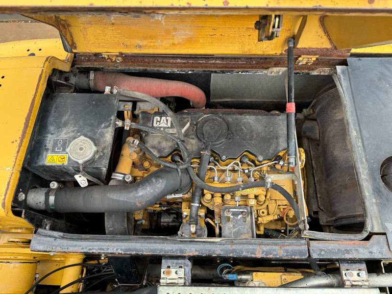 Excavadora de ruedas Caterpillar M315D: foto 17 Excavadora de ruedas Caterpillar M315D: foto 17